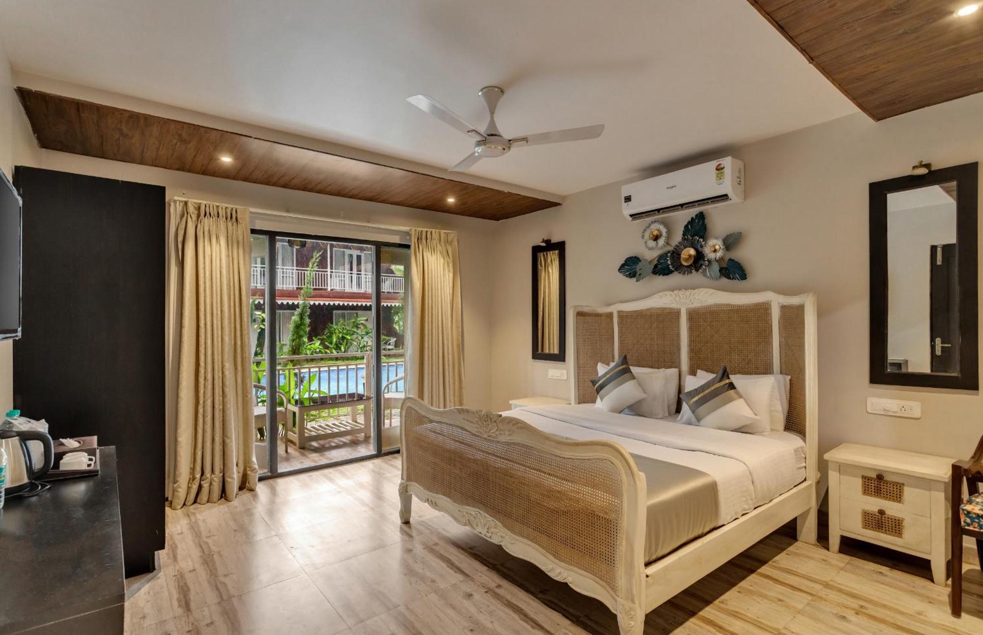 Skon Morjim Beach Resort By Orion Hotels Old Goa Exterior foto